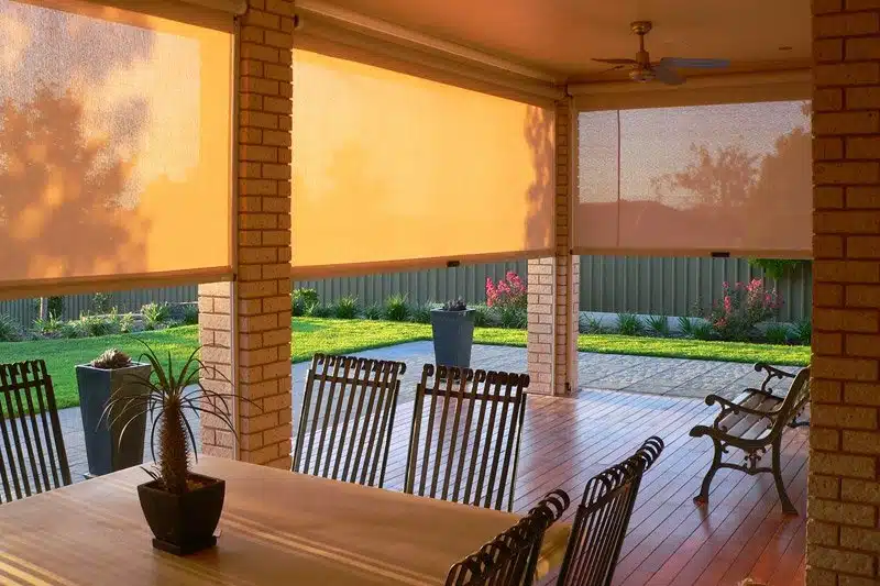 Terasz árnyékolás a Caribi Télikert Kft.-vel